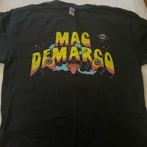 Mac Demarco shirt - Gilman size M Adult